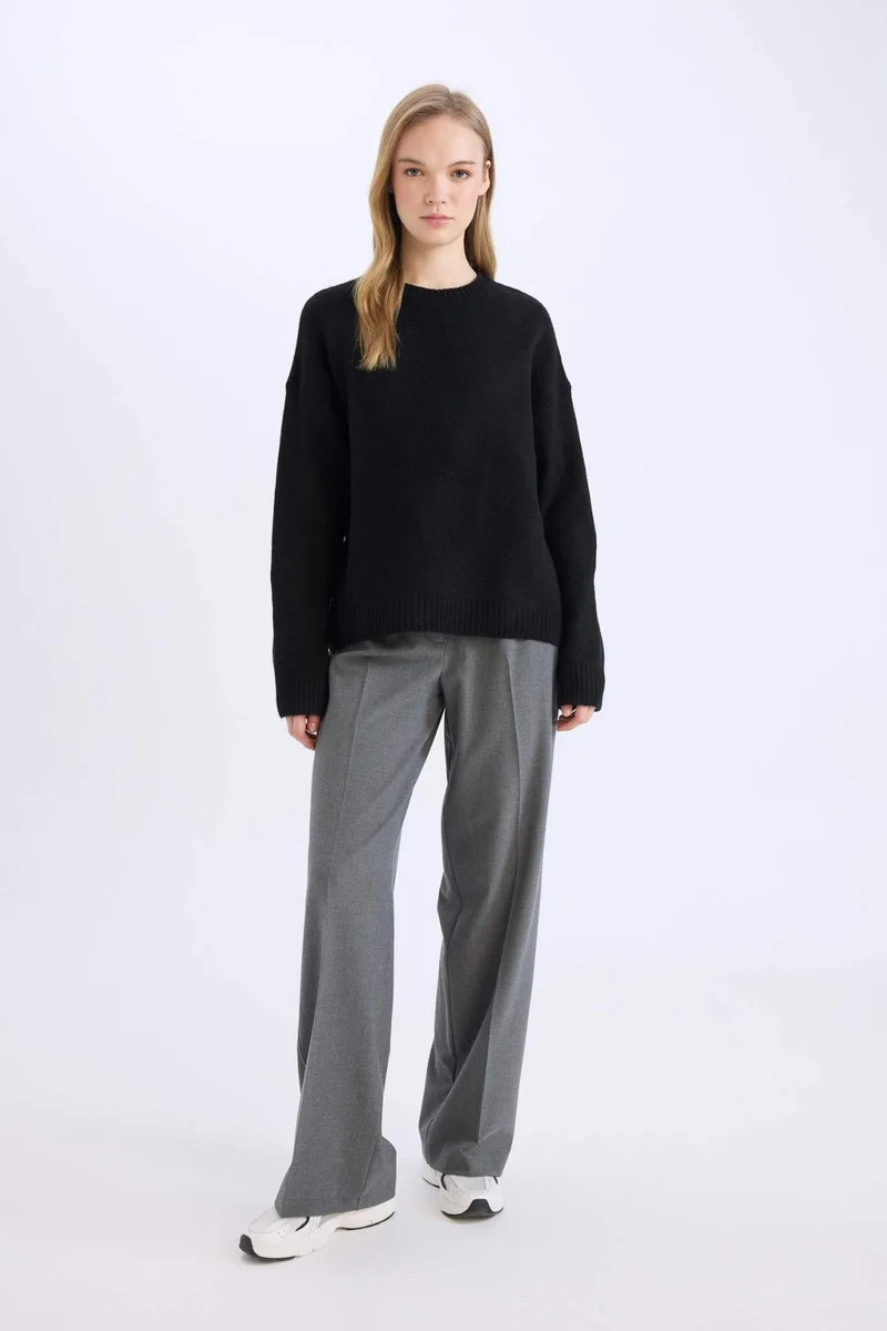 ديفاكتو Standard Fit Basic High Waist Wide Leg Trousers