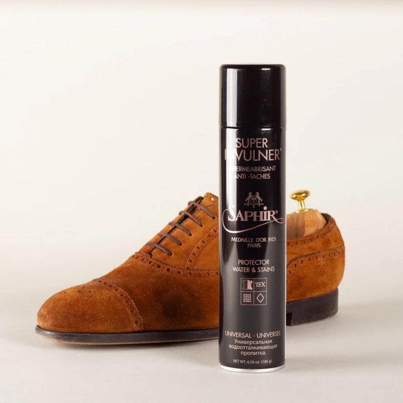 SAPHIR Medaille dâ€™Or Super Invulner â€“ Waterproof Spray for All Leather Shoes & Boots, Shoe Protector Spray â€“ Neutral - Image 2