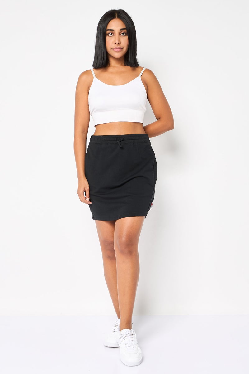 Reebok Women Sportswear Fit Outdoor Skirt, Black  - Image 2
