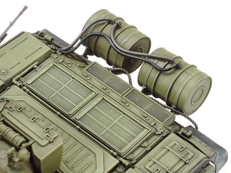 Tamiya Models T-72M1 Russian Army Tank - Image 5
