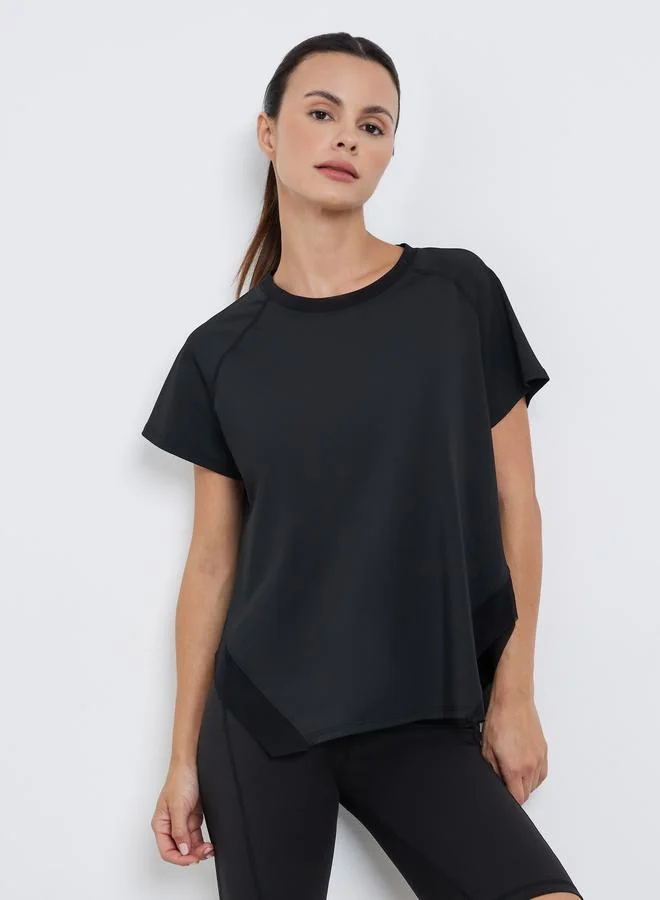 ستايلي اكتيف بلوزة سادة بقصة واسعة