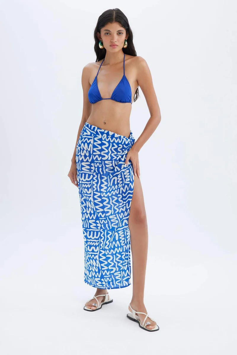 Defacto Fall in Love Patterned Slit Beach Skirt