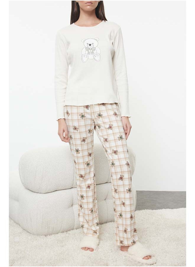 trendyol Ecru Teddy Bear Patterned Plaid Top Camisole Bottom Jersey Knitted Pajama Set THMAW25PT00111  - Image 3