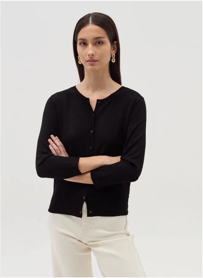 او في اس Cardigan with three-quarter sleeves