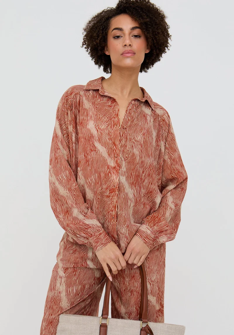 رافاي Ginger Button Down Tiger Print Shirt In Orange
