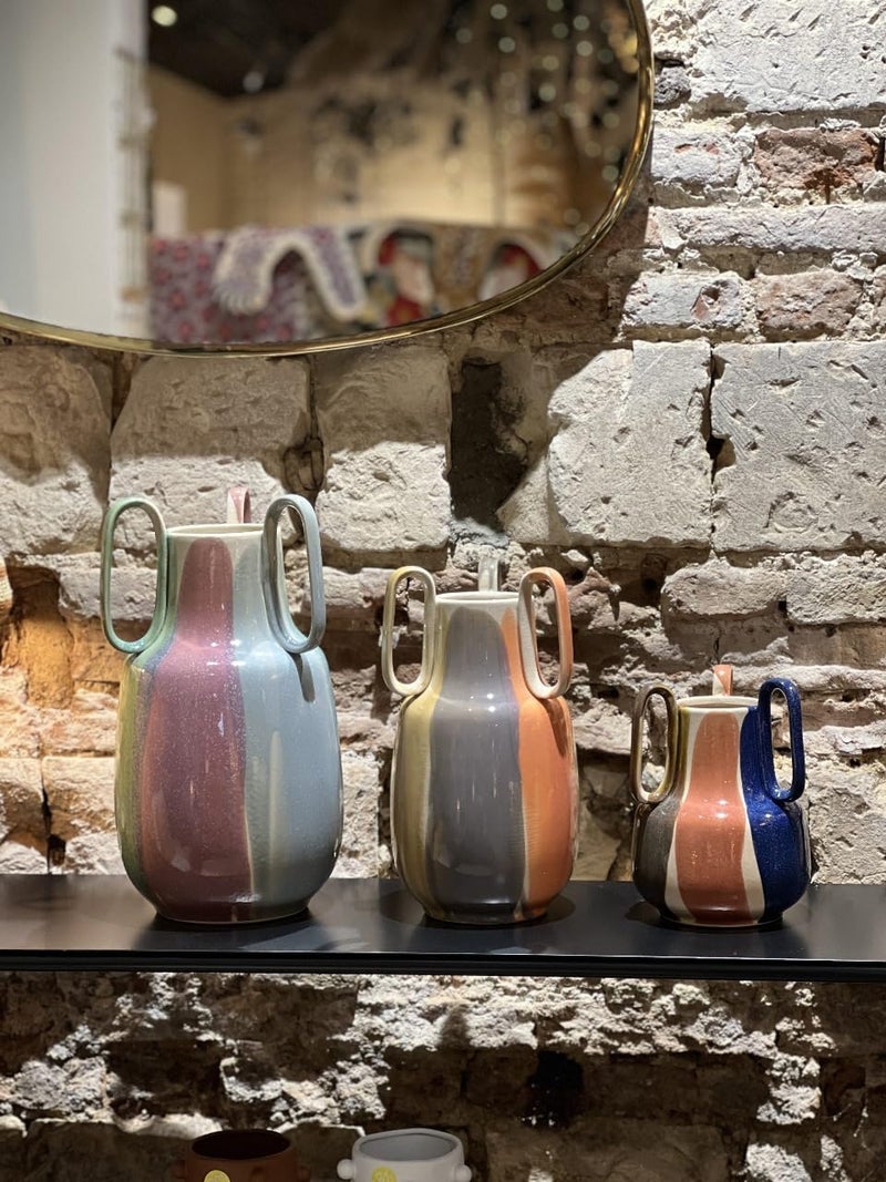 BS B&S Modern Ribbed Ceramic Flower Vase - Image 3