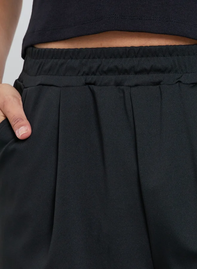 Styli Styli Women Black Barrel Fit Wide Leg Trousers