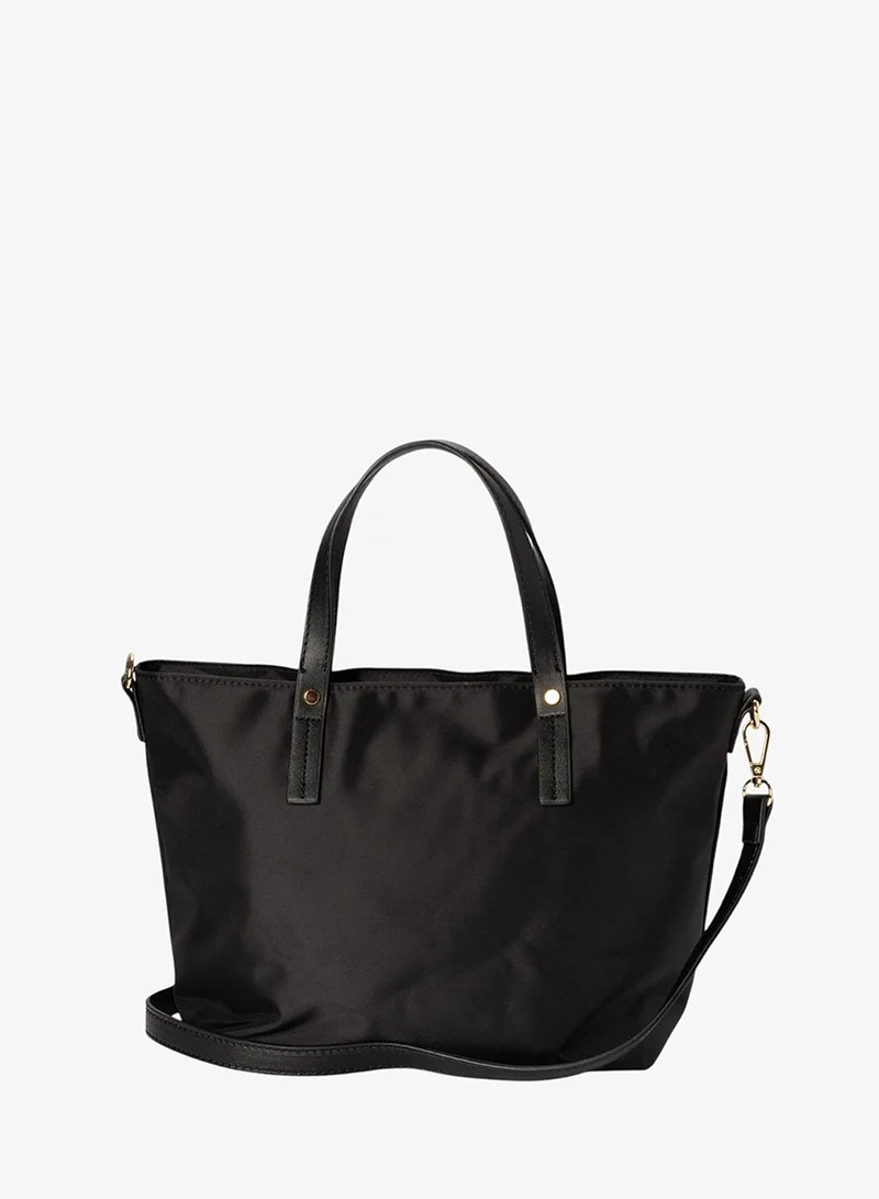 باتا حقيبة توت كاجوال بحزام قابل للإزالة