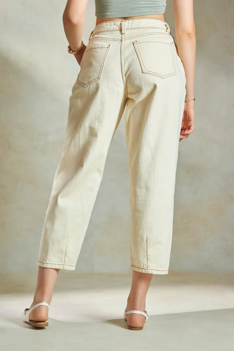 Virgio Virgio Women Mid-Rise Loose Fit Pleated Trousers