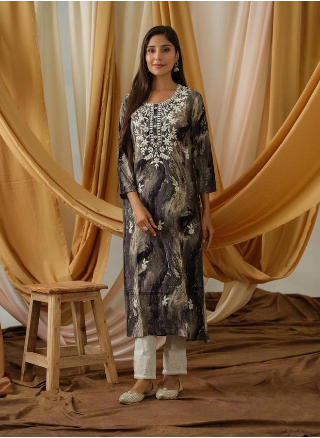 DW Floral Embroidered Round Neck Straight Kurta by Styli  - Image 1