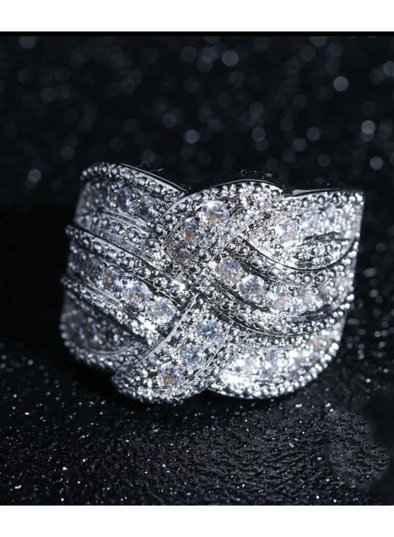 استراتيجية خاتم مصنوع من الفضة الإسترليني عيار 925 ومرصع بالزكرونيا المكعبة - Image 1