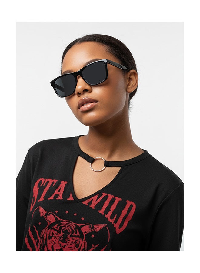 VINCENT CHASE Unisex VINCENT CHASE By Lenskart | Mirage Full Rim Wayfarer Polarized & UV Protected Sunglasses For Men & Women VC S13973 - 56mm - Black - Image 4