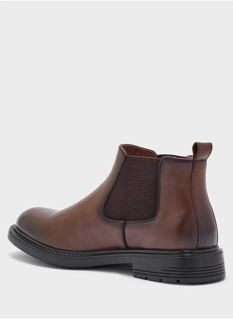 روبرت وود Classic Formal Chelsea Boots