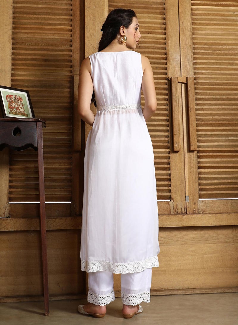 Qissa Women's Chalk White Threadwork Side-Slit Kurta Set For Casual Wear | Square Neck | Sleeveless | 2 Piece Kurta Set Designed With Comfort Fit For Everyday Ethnic Wear - Image 5