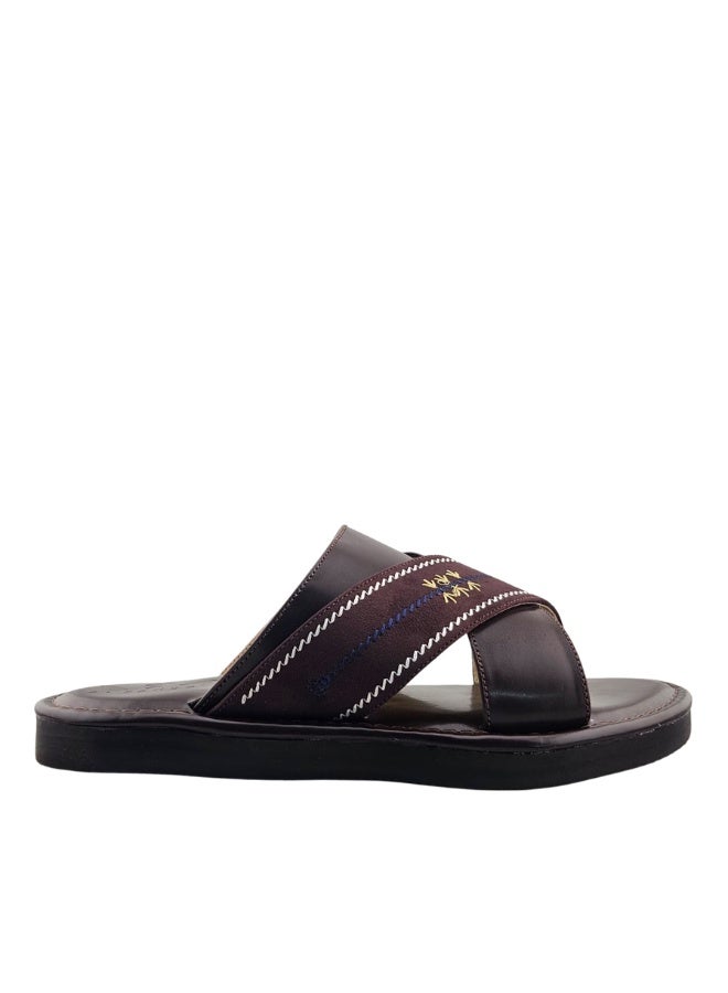 AL Fanoos Men's Cross-Strap Sandal Al Fanoos Embroidered Gulf Design - Image 3