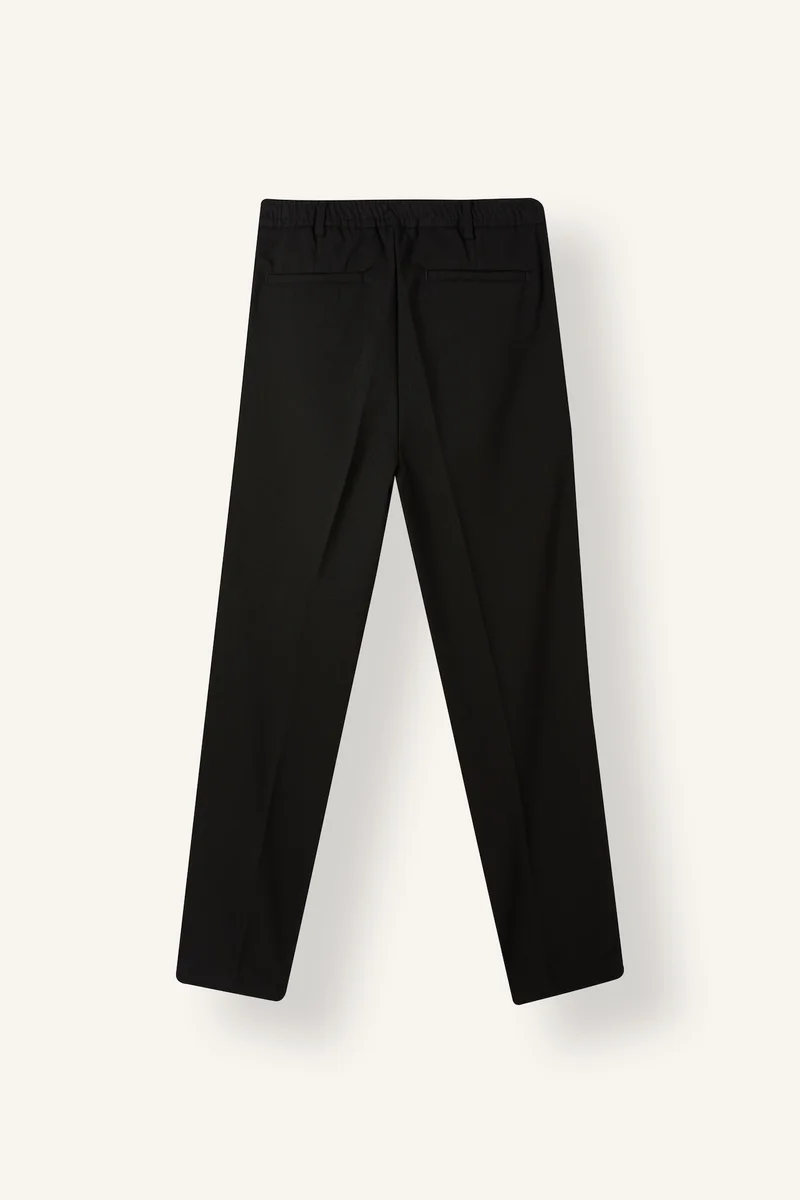 Defacto  Regular Fit Classic Straight Leg Pockets Mid-Rise Trousers for Men | Best Price UAE