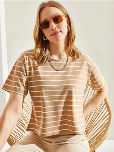 Bianco Lucci LUCCI Striped Boxy Crop Top