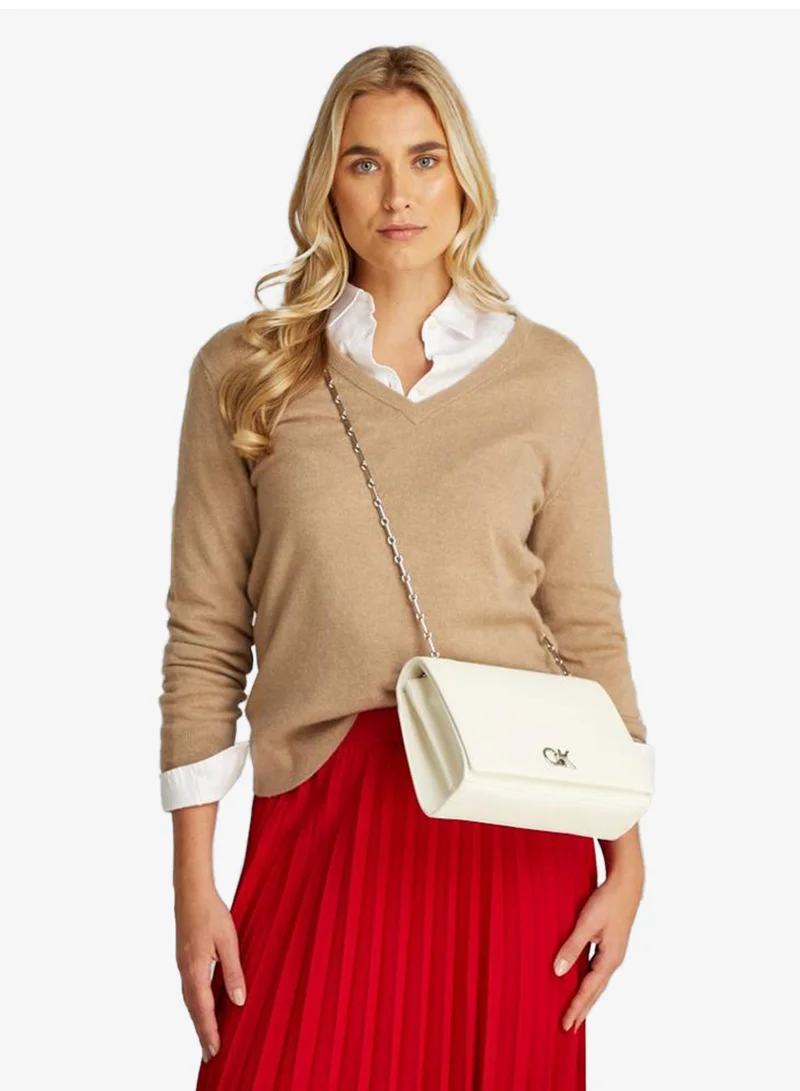 CALVIN KLEIN MEDIUM CONVERTIBLE CHAIN BAG