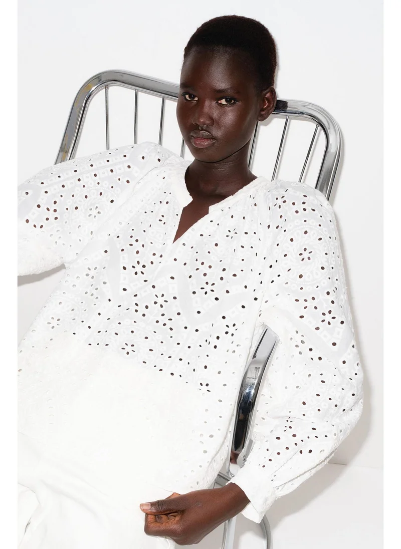 اتش اند ام Broderie anglaise blouse