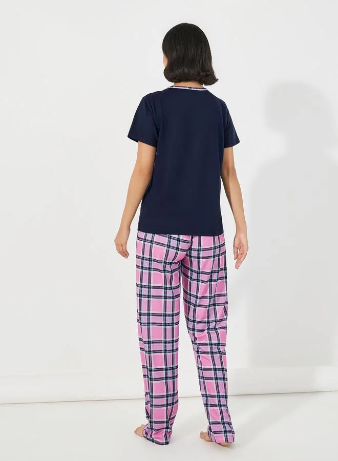 Styli Contrast Edge Graphic Placket T-Shirt & Checked Pyjama Set
