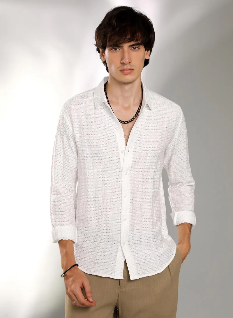 Campus Sutra Men's Cream White Solid Textured Knit Shirt