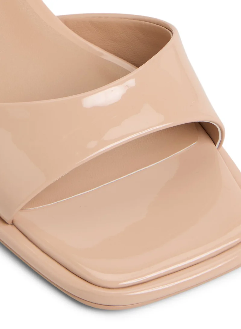 CALL IT SPRING Dashaa Heeled Sandals