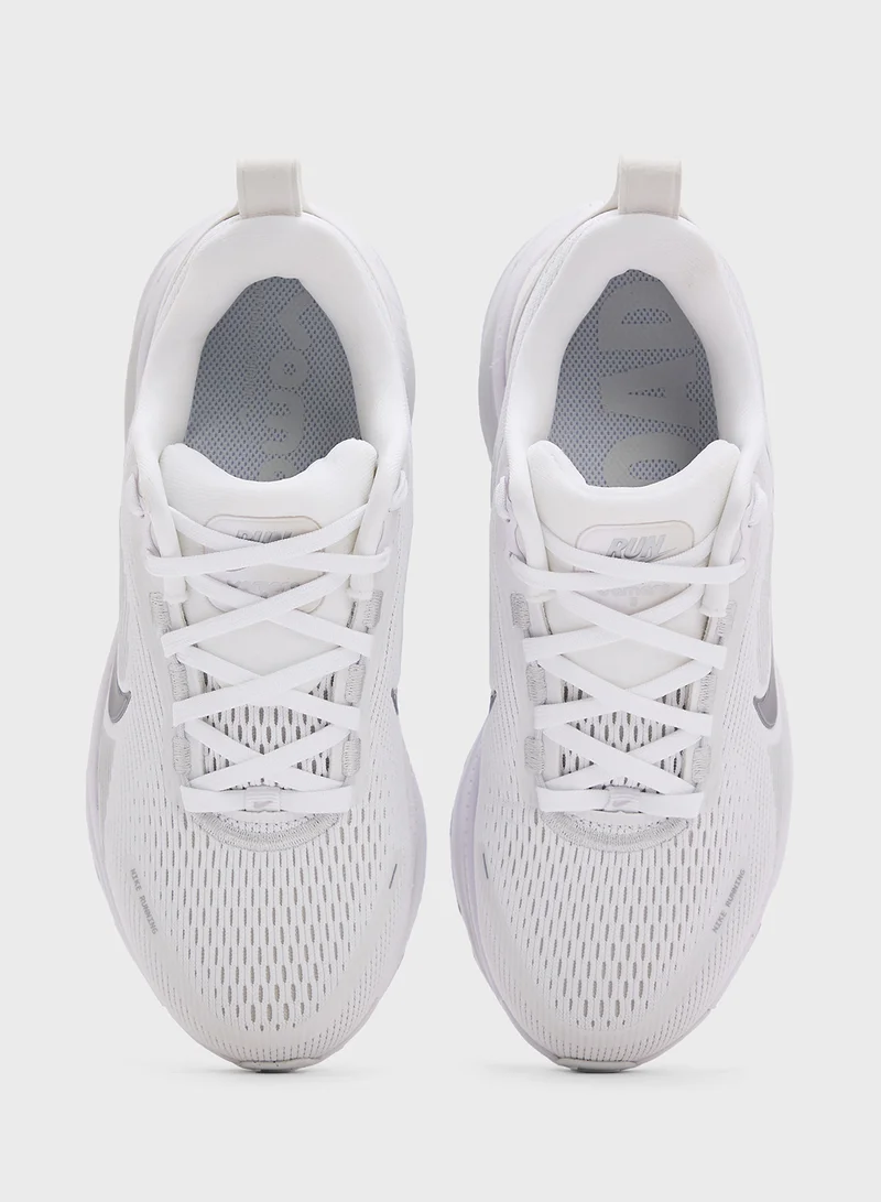 Nike Vomero 18
