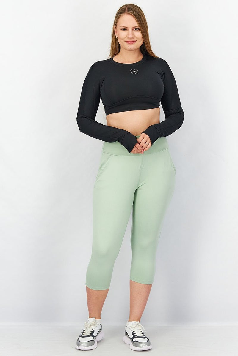 Adidas أديداس بواسطة ستيلا مكارتني بلوزة رياضية نسائية بأكمام طويلة، سوداء - Image 4