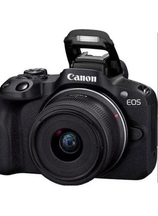 EOS R50 Mirrorless Camera, Black + RF-S 18-45mm F4.5-6.3 IS STM Lens - view 3