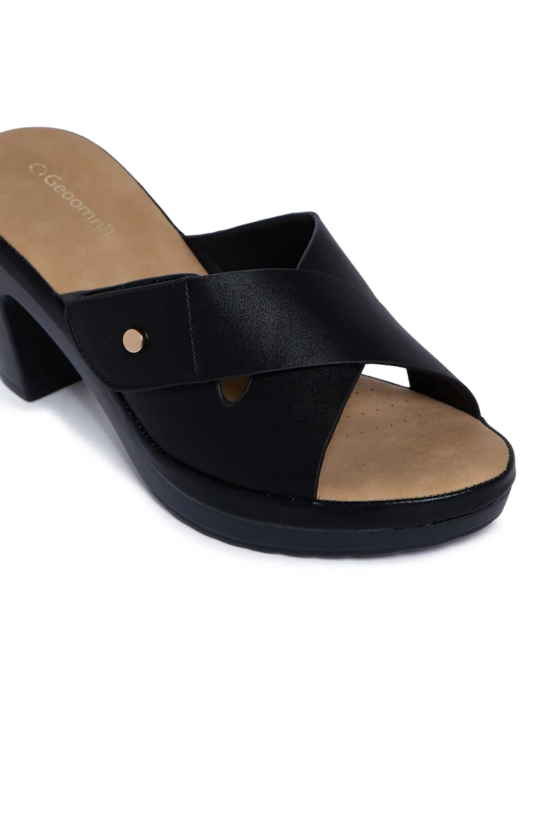 Geoomnii BLACK Geoomnii Comfort Slide Sandals for Women – Cushioned Slip-On Casual Sandals for Daily Wear, Home, Travel & Walking for Women | Best Price UAE