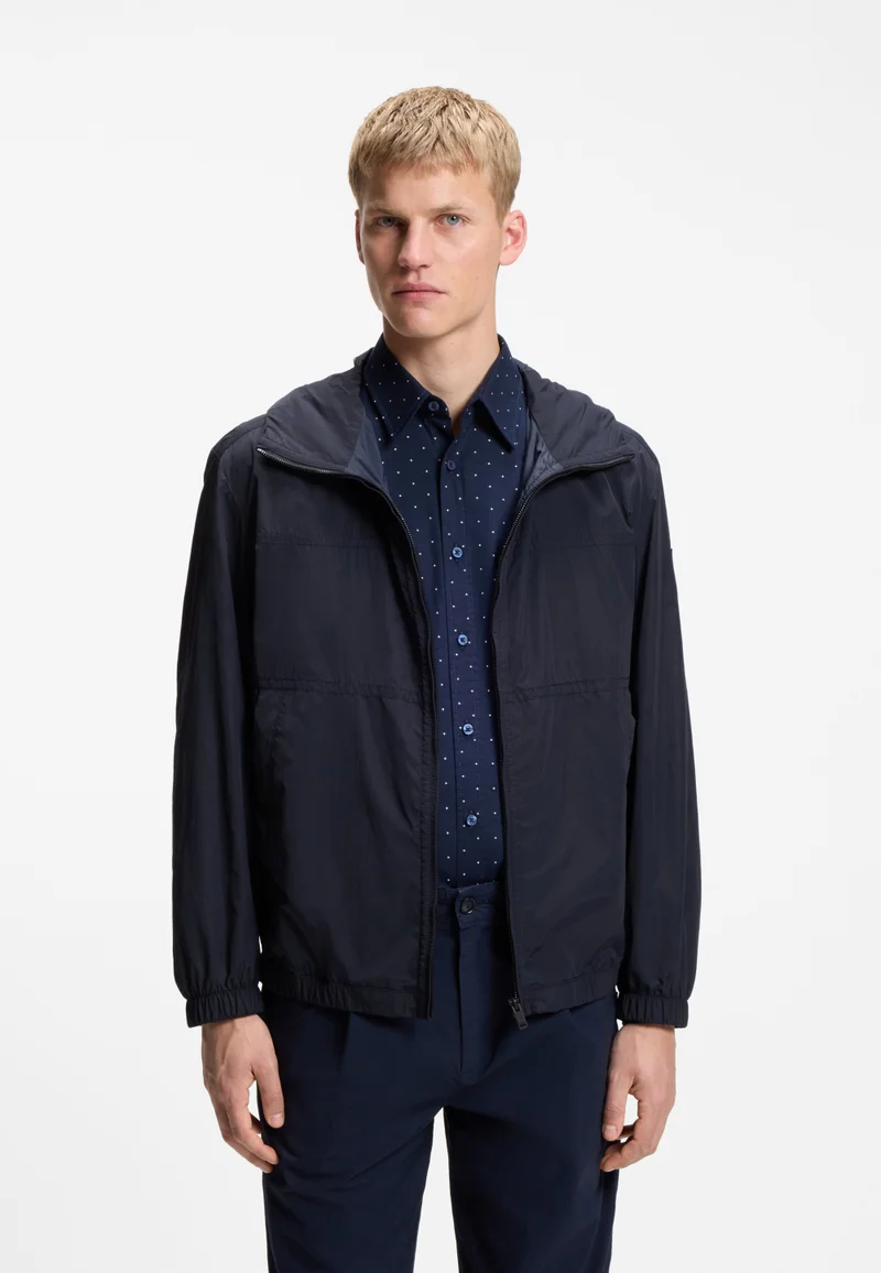 بوس Relaxed-fit hooded jacket in water-repellent fabric