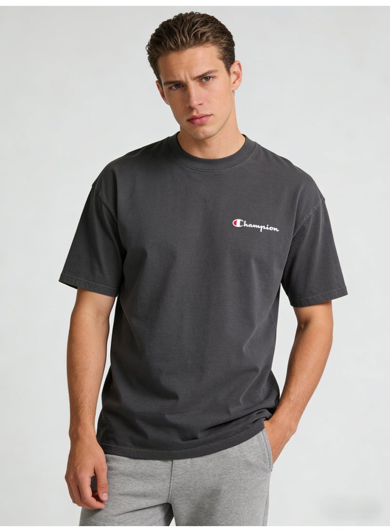 شامبيون Champion Men's Vintage Wash Oversized Crew Neck T-Shirt, Dark Grey Classic Short Sleeve Tee - Image 2