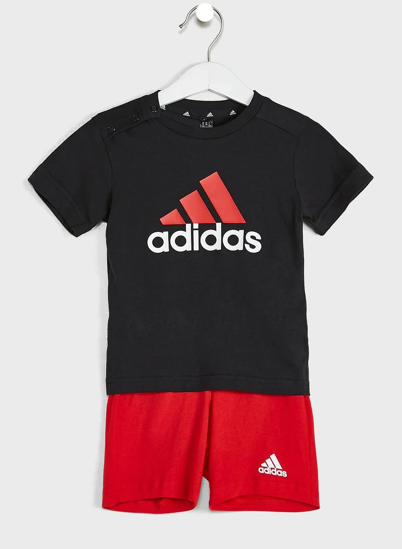 adidas طقم بشعارالماركة للأطفال