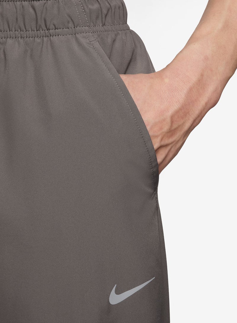 Nike Dri-Fit Form Tapered Sweatpants - Image 3