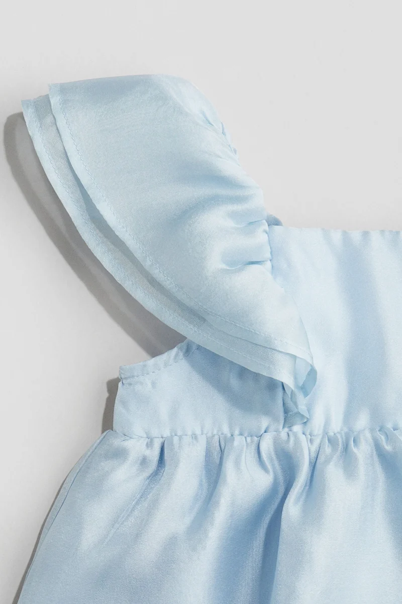 اتش اند ام فستان ساتان مزين بكشكشة