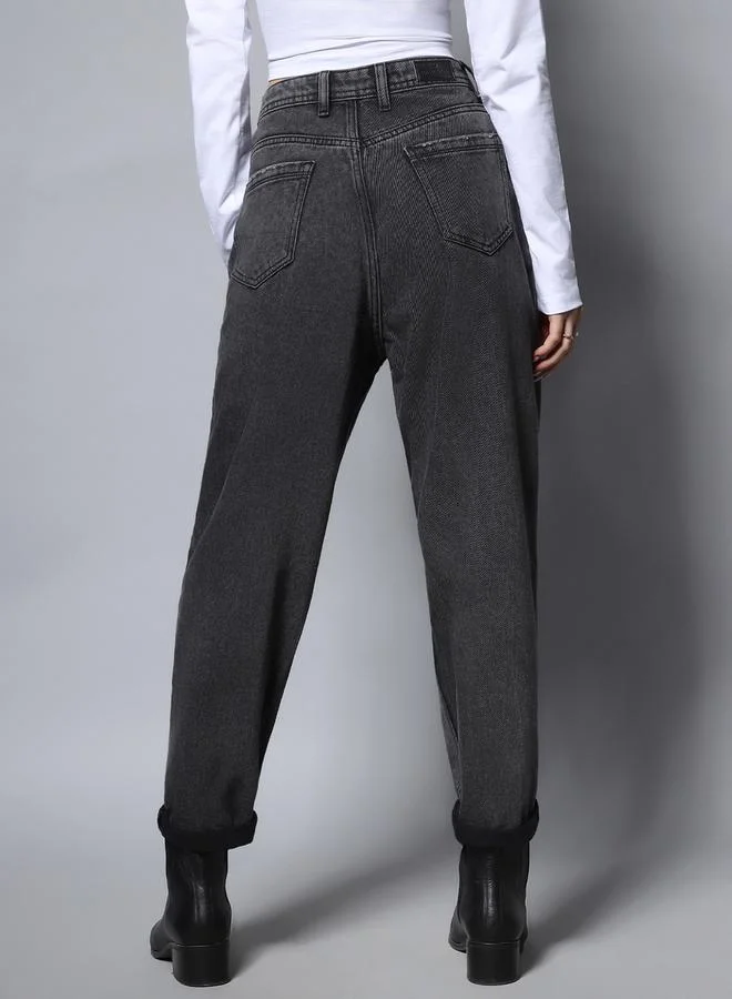 HIGH STAR Sliced Knee Relaxed Fit Cropped Jeans by Styli