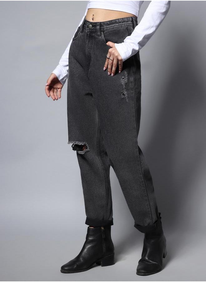 HIGH STAR - Sliced Knee Relaxed Fit Cropped Jeans by Styli - Image 1