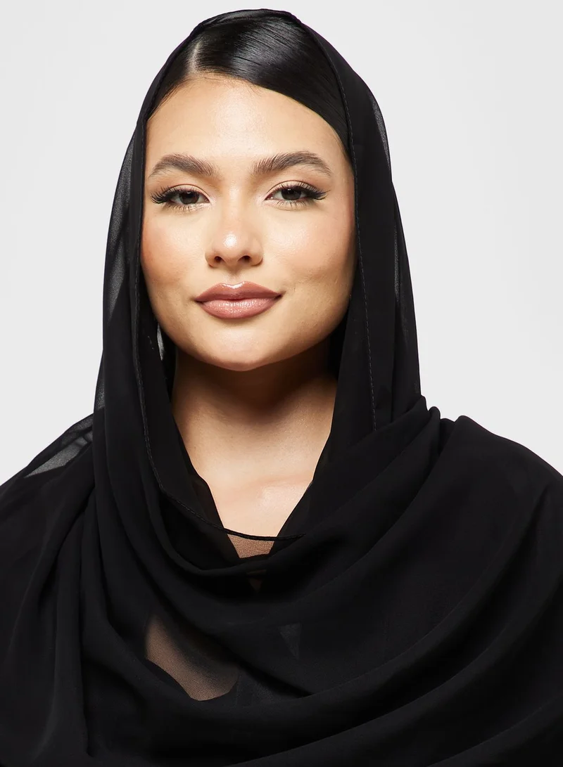Khizana Color Block Abaya With Sheila