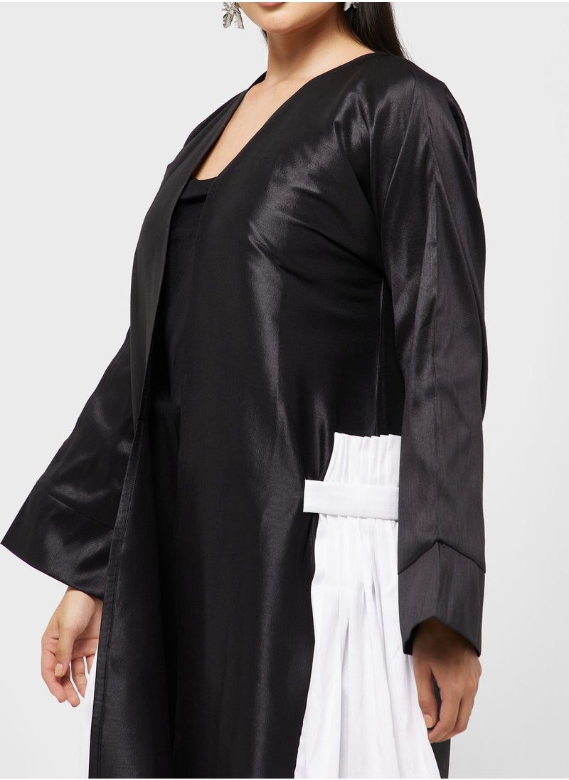 Khizana - Color Block Abaya With Sheila - Image 1