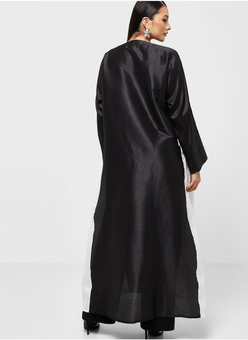 Khizana - Color Block Abaya With Sheila - Image 1
