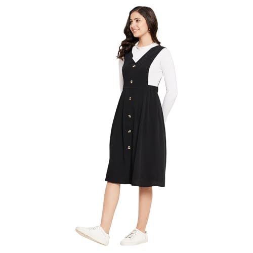 WineRed Women Black Soild Pinafore Dress with Button - Image 3