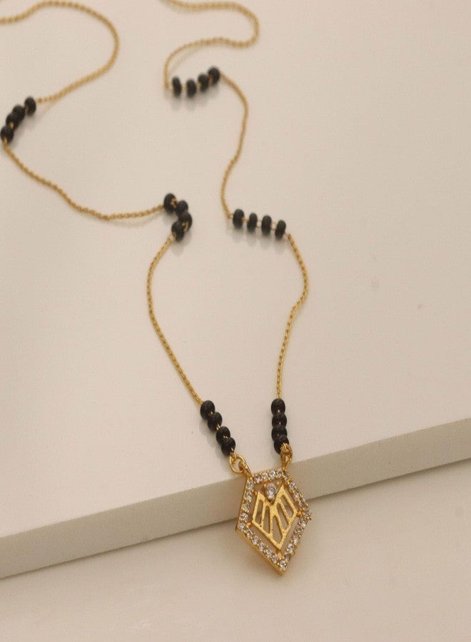 سلسلة ذهبية مصقولة بدقة متناهية من AAIKU مع قلادة مانجالسوترا، هدية مثالية لحفلات الزفاف والذكرى السنوية والمناسبات الخاصة للنساء، بطول 18 بوصة. - Image 4