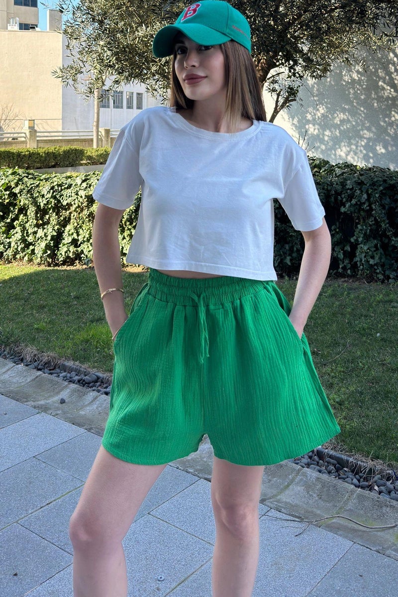 Weshaya Shorts Women Green - Image 5