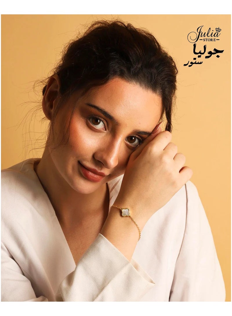 جوليا ستور سوار من الفولاذ المقاوم للصدأ مطلي بالذهب عيار 18 قيراطًا بتصميم عصري فاخر على شكل صدفة بحرية وأربع أوراق من نبات البرسيم الأبيض للنساء، أساور مجوهرات هدايا للنساء - أبيض - Image 5