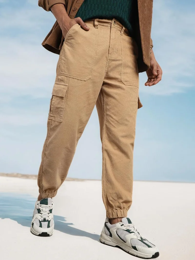 NOBERO Men's Cargo Pants in Beige