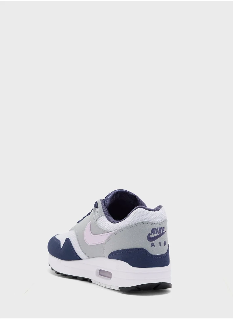 Nike Air Max 1