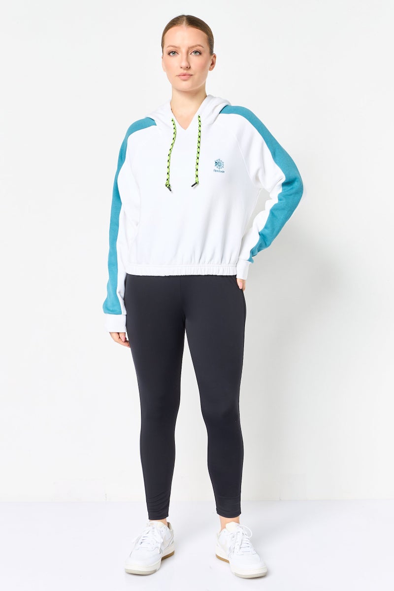 Reebok هودي خارجي طويل الأكمام للنساء، رياضي، أبيض - Image 2