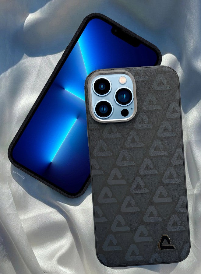 CATANES (لـ iPhone 13 Pro Max) غلاف جلد خلفي بنمط مثلث واقي للصدمات باللون الأسود - Image 1