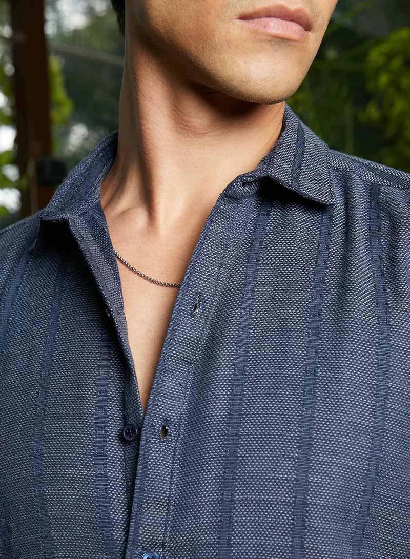 Campus Sutra Men's Lapis Blue Contrast-Weave Relaxed Shirt
