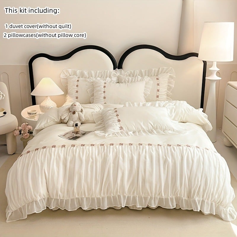 Korean Lace Trim Embroidered Bedding 3pcs Set Including Duvet Cover And Pillowcases (Filling Not Included) - Image 1